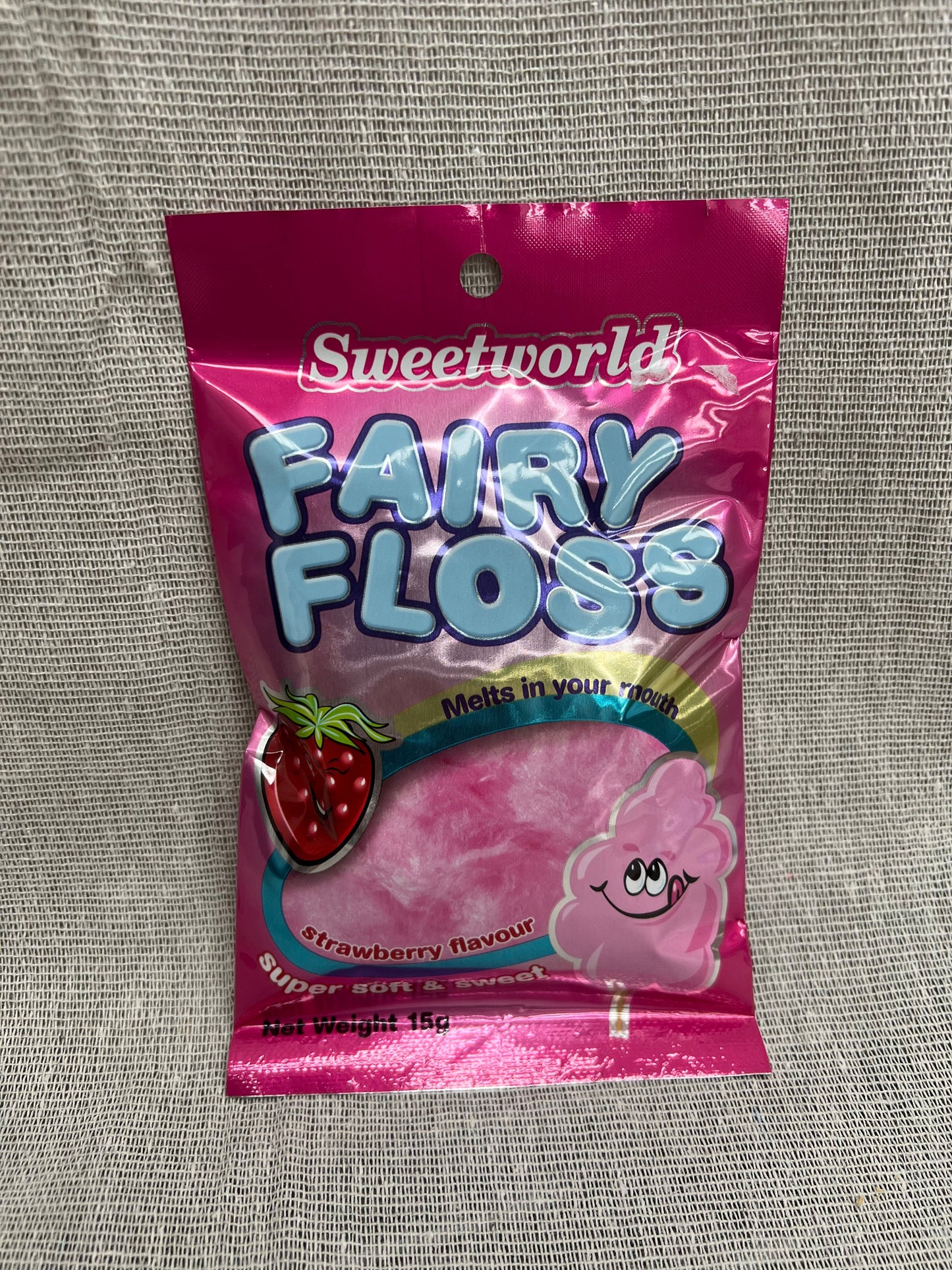 Delicious Sweetworld Strawberry Fairy Floss Candy 15g